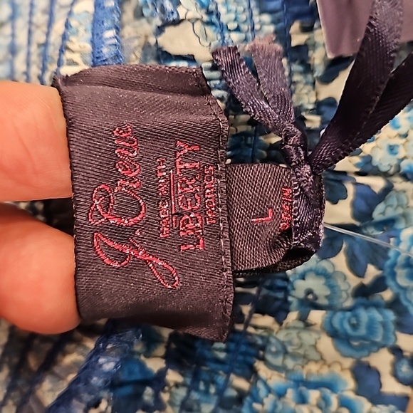 💕J. CREW💕 Smocked Popover Top ~ Liberty Elysian Day Floral Large L NWT - Picture 12 of 16